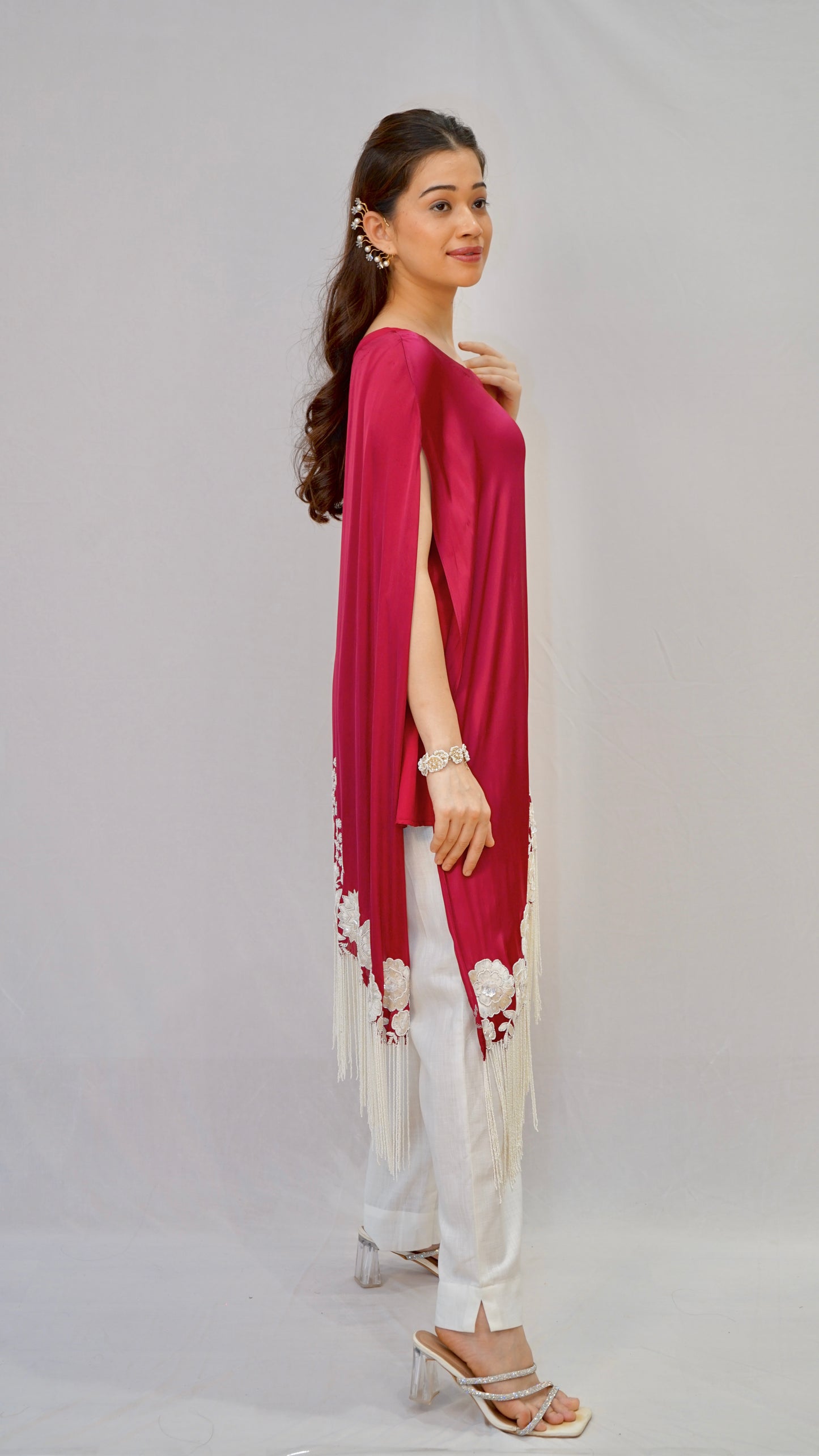wine white tessel work kaftan top