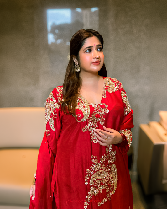 NEHA NARANG Wearing A bright red long kurta set
