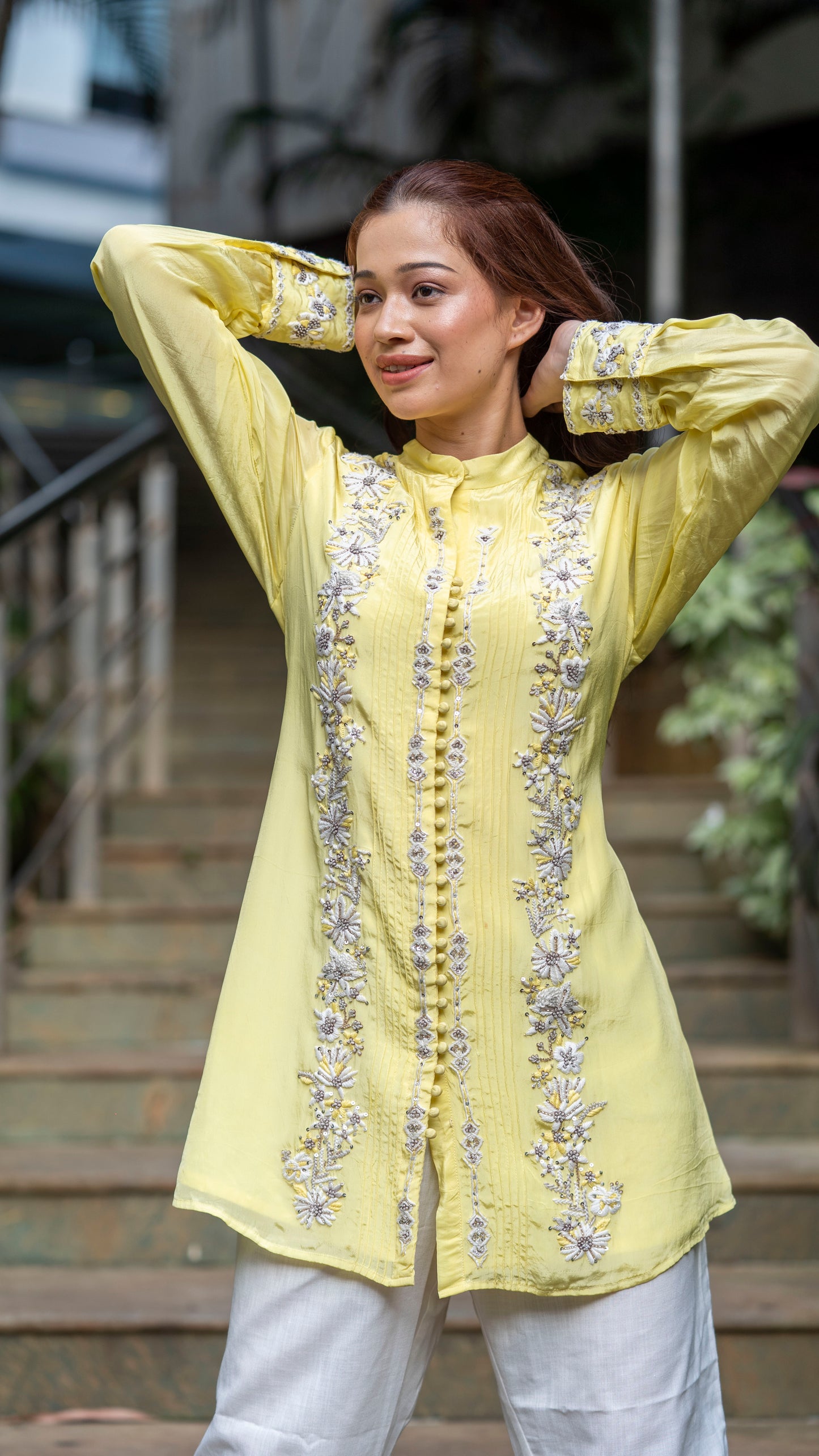 Yellow heavy crepe work top