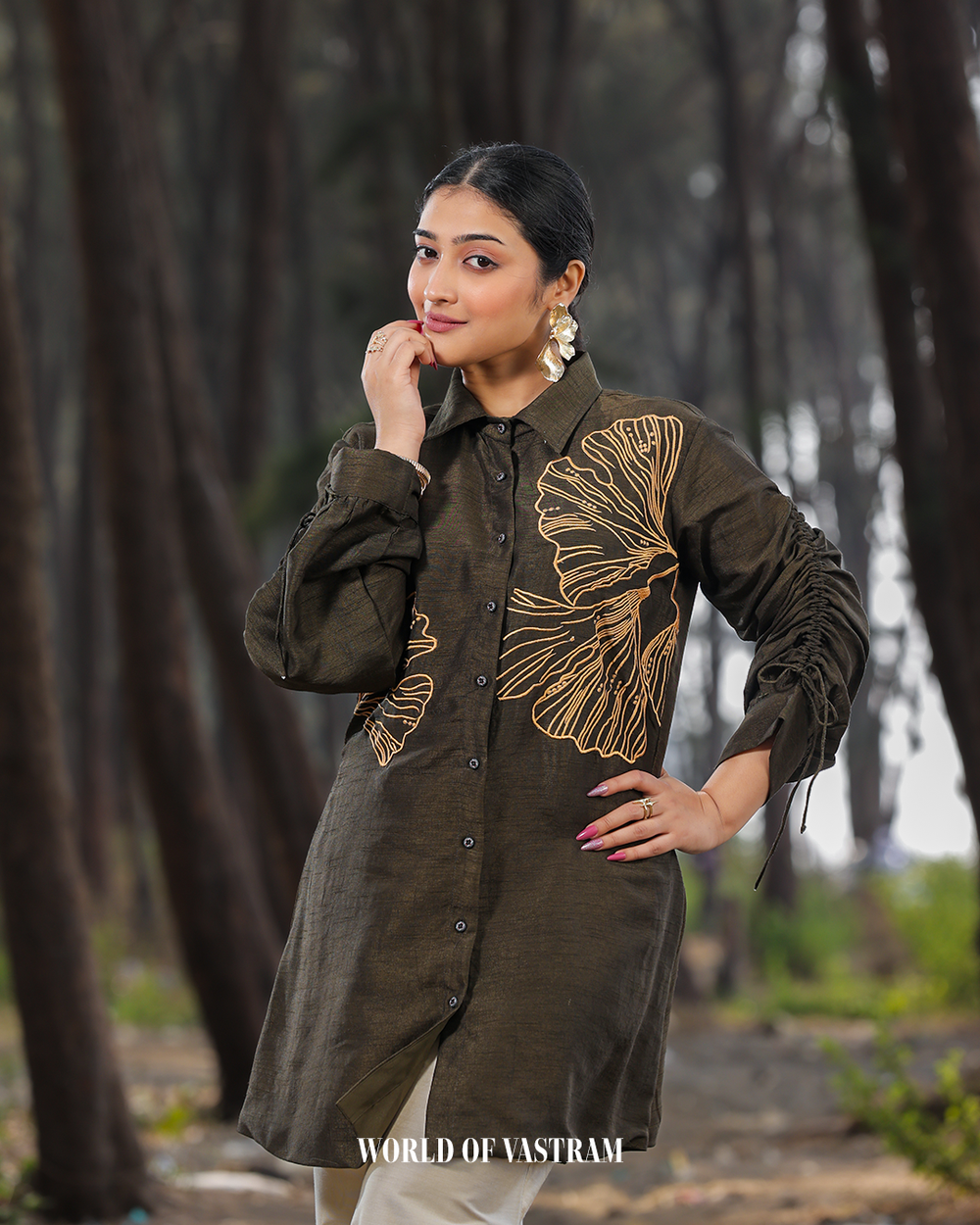 Mehandi green Orange work M short top