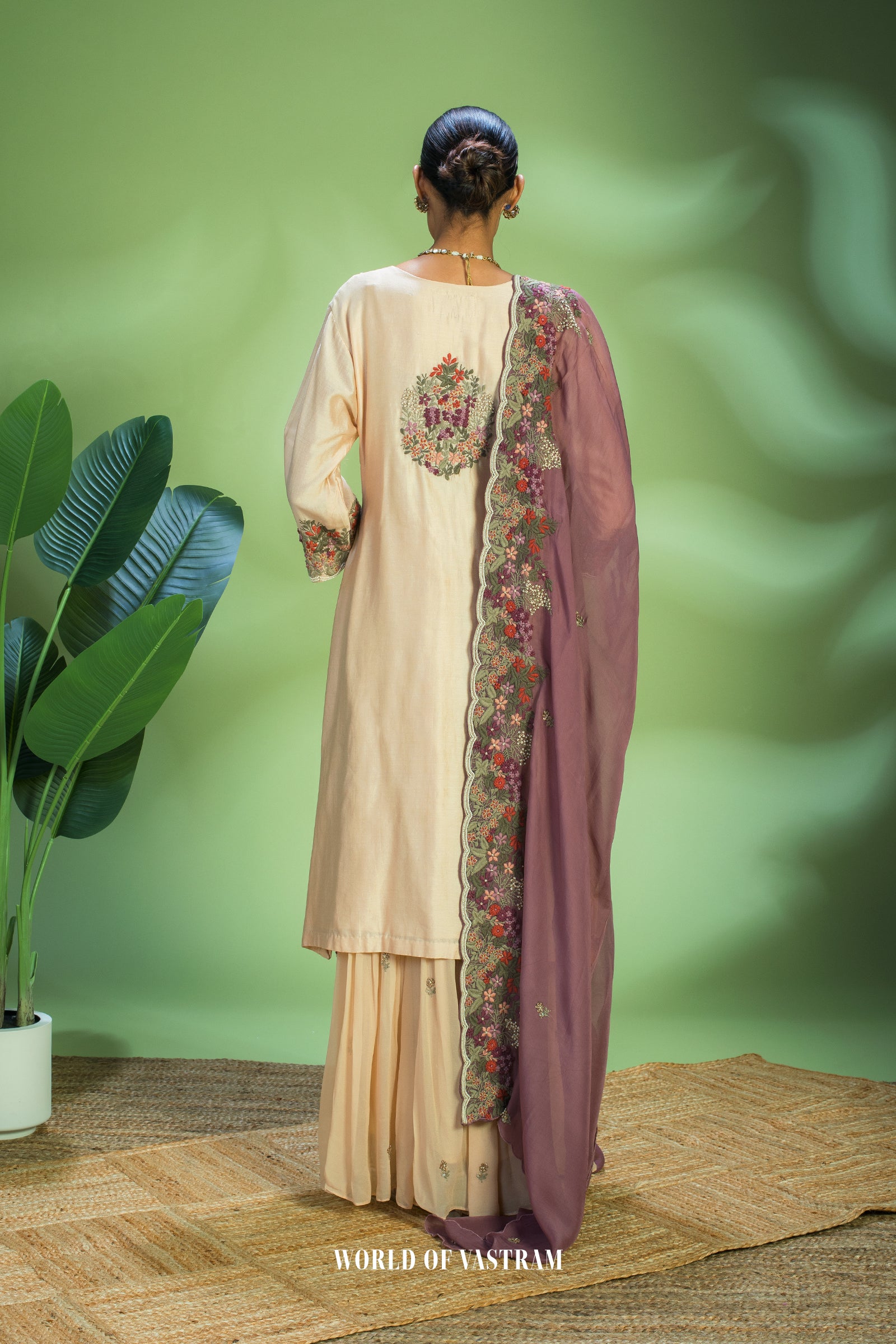 Embroidered Kurta Set