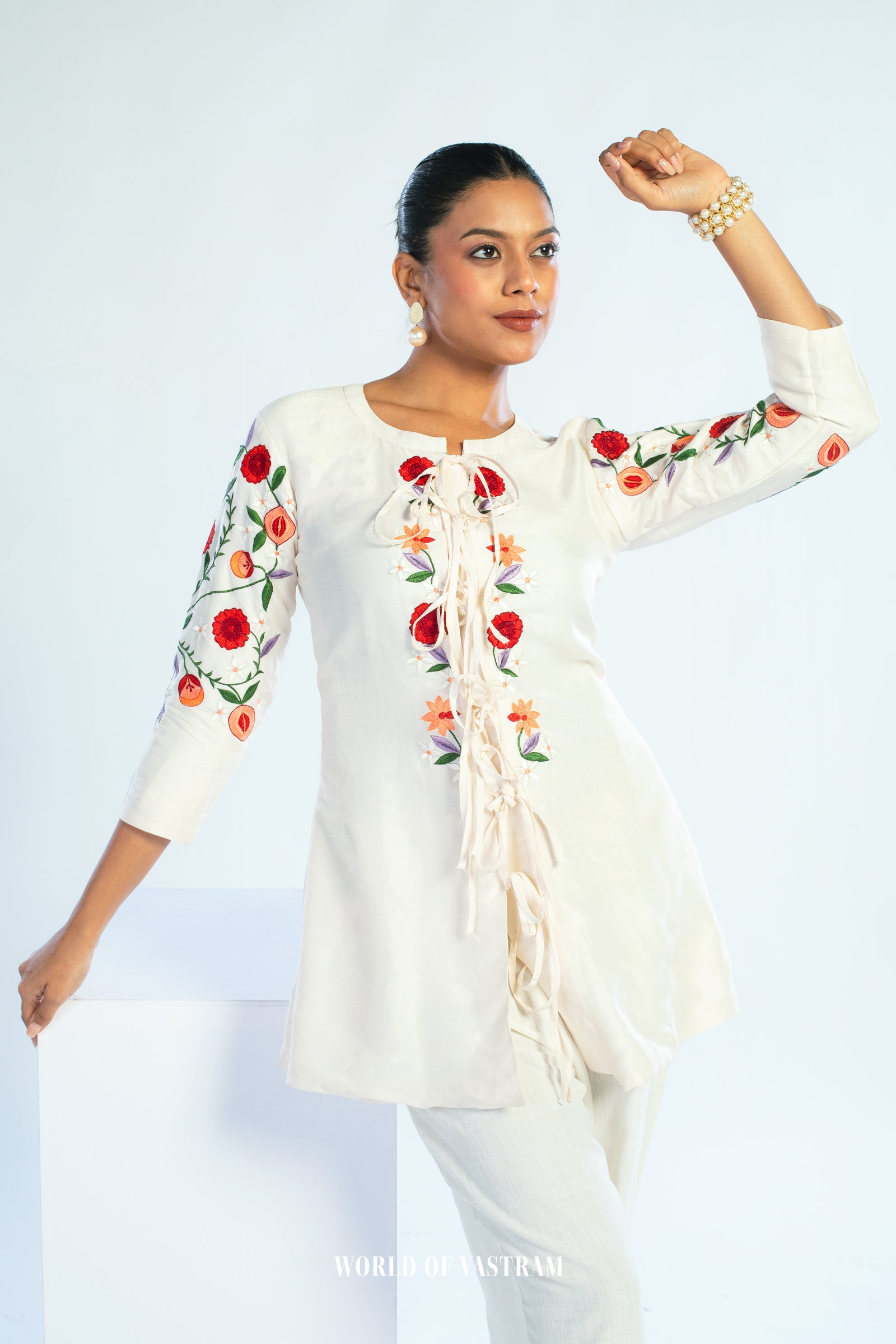 Scarlet Vine Top
