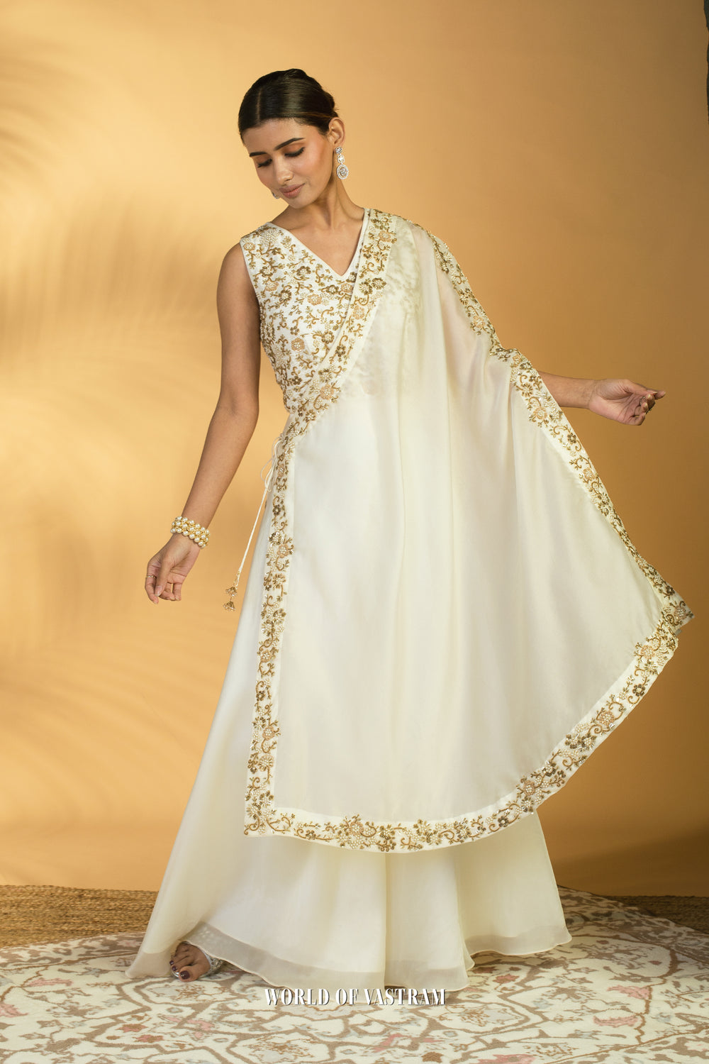 Ivory Empress Cape Set